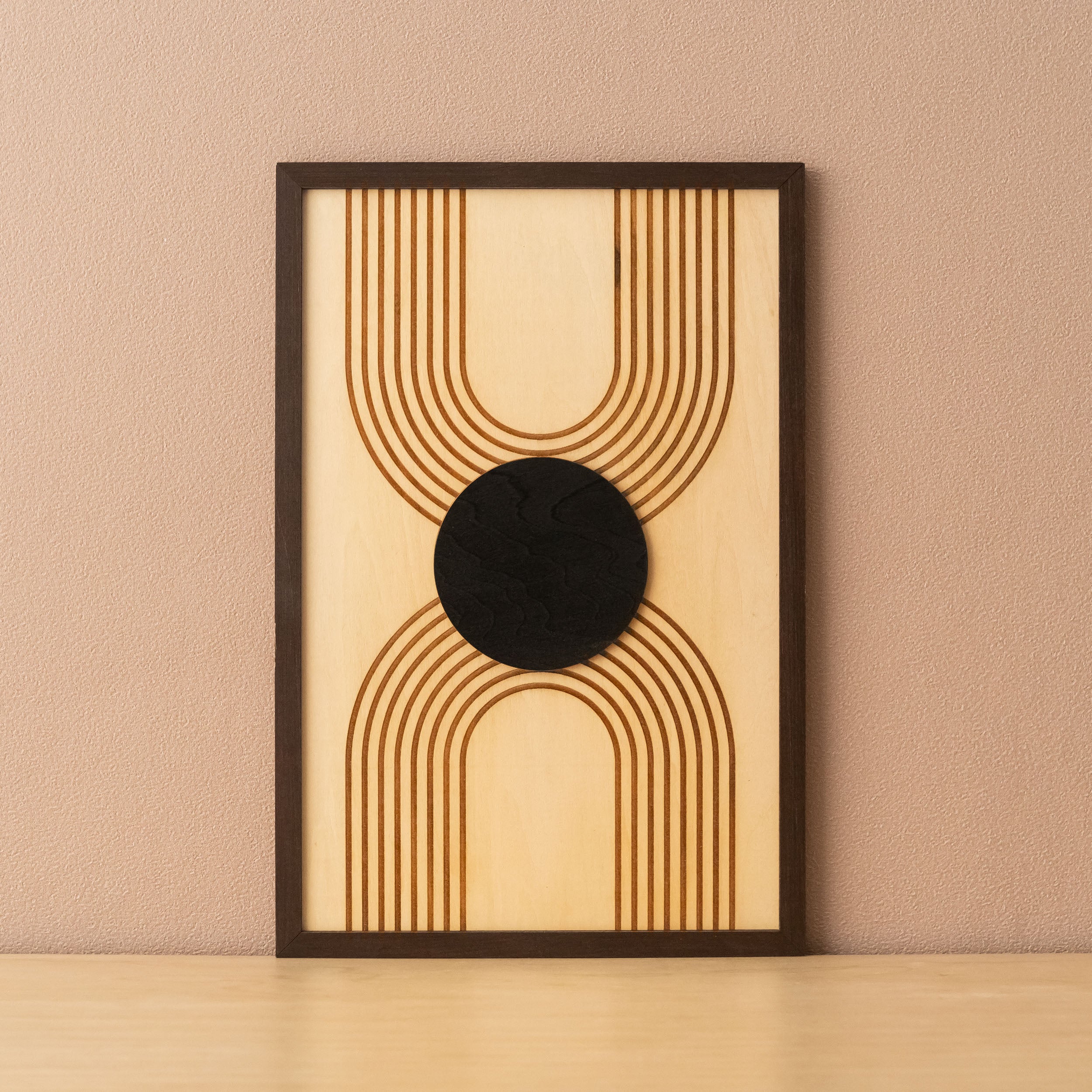 Arte de pared de madera con sol y luna para una decoración bohemia celestial