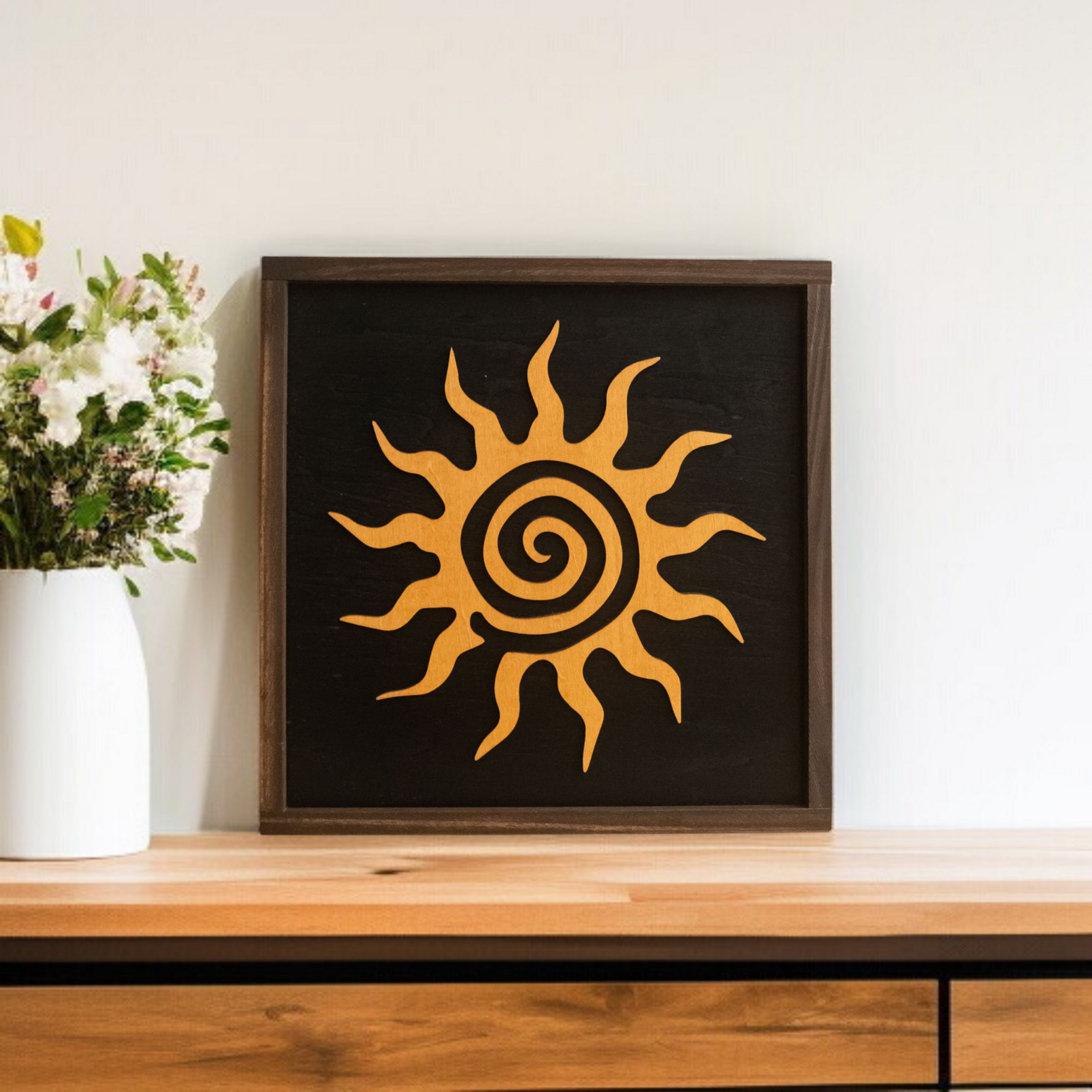 Arte de pared de madera con sol y luna para una decoración de pared de inspiración celestial