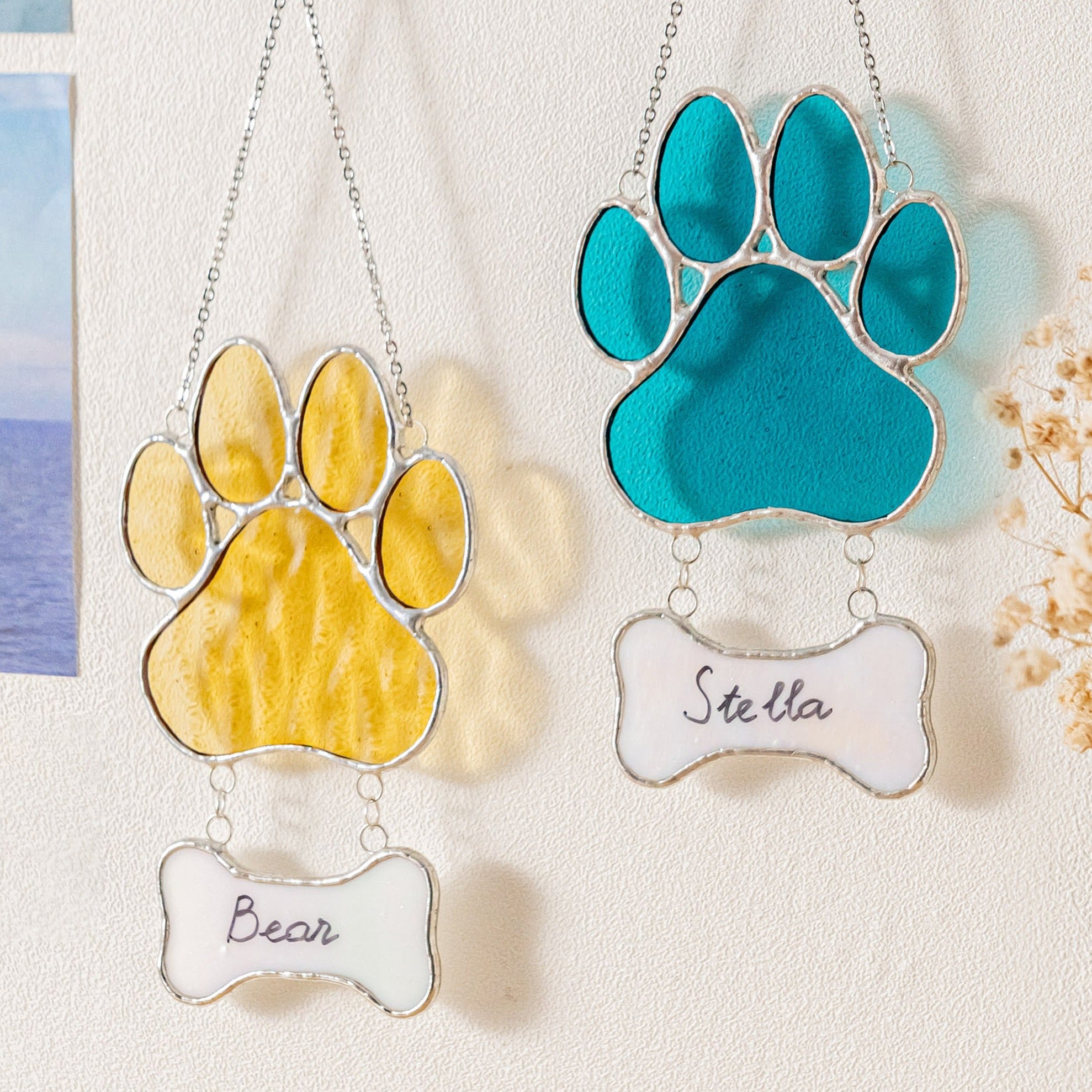 Stained Glass Pet Paw Suncatcher, Memorial pet keepsake and art Q19