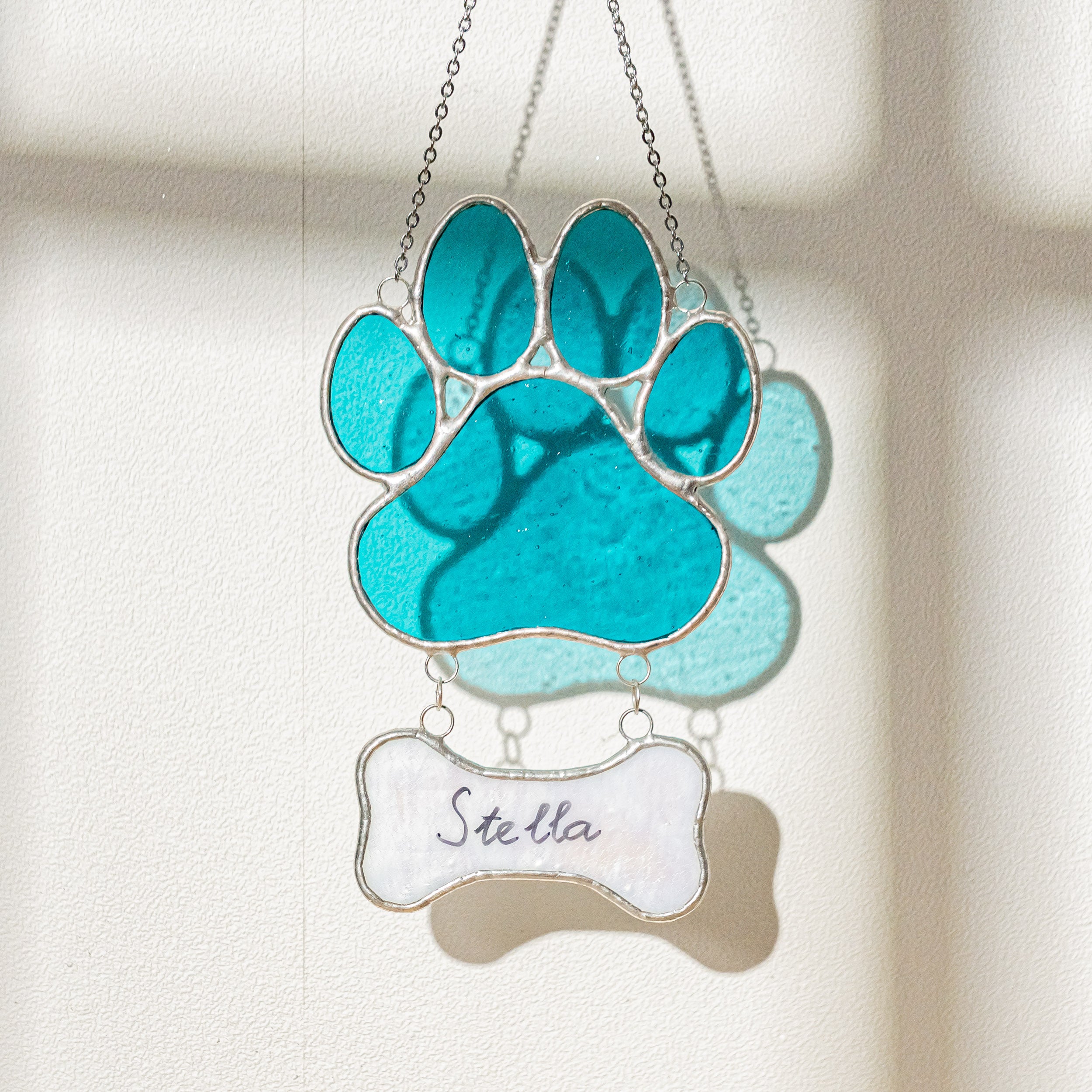 Stained Glass Pet Paw Suncatcher for Memorial pet keepsake, art Q19