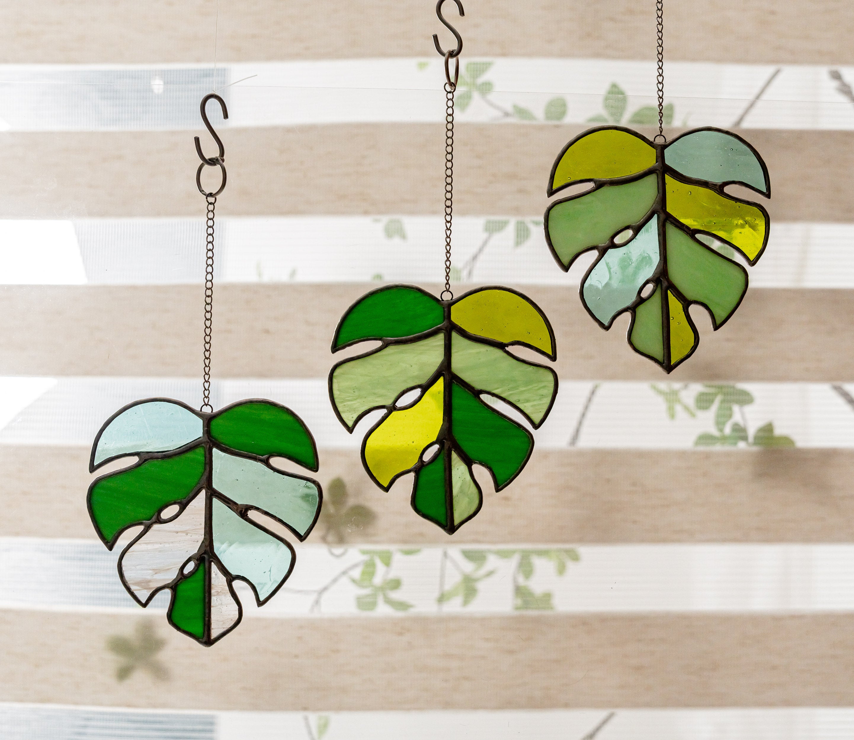 Tropical Monstera Leaf Stained Glass Wall Art for Coastal & Boho Spaces