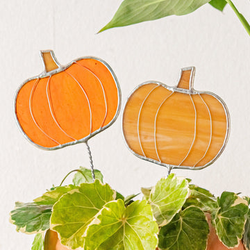 Stained Glass Pumpkin Garden Stakes, Garden decor and glass Q23