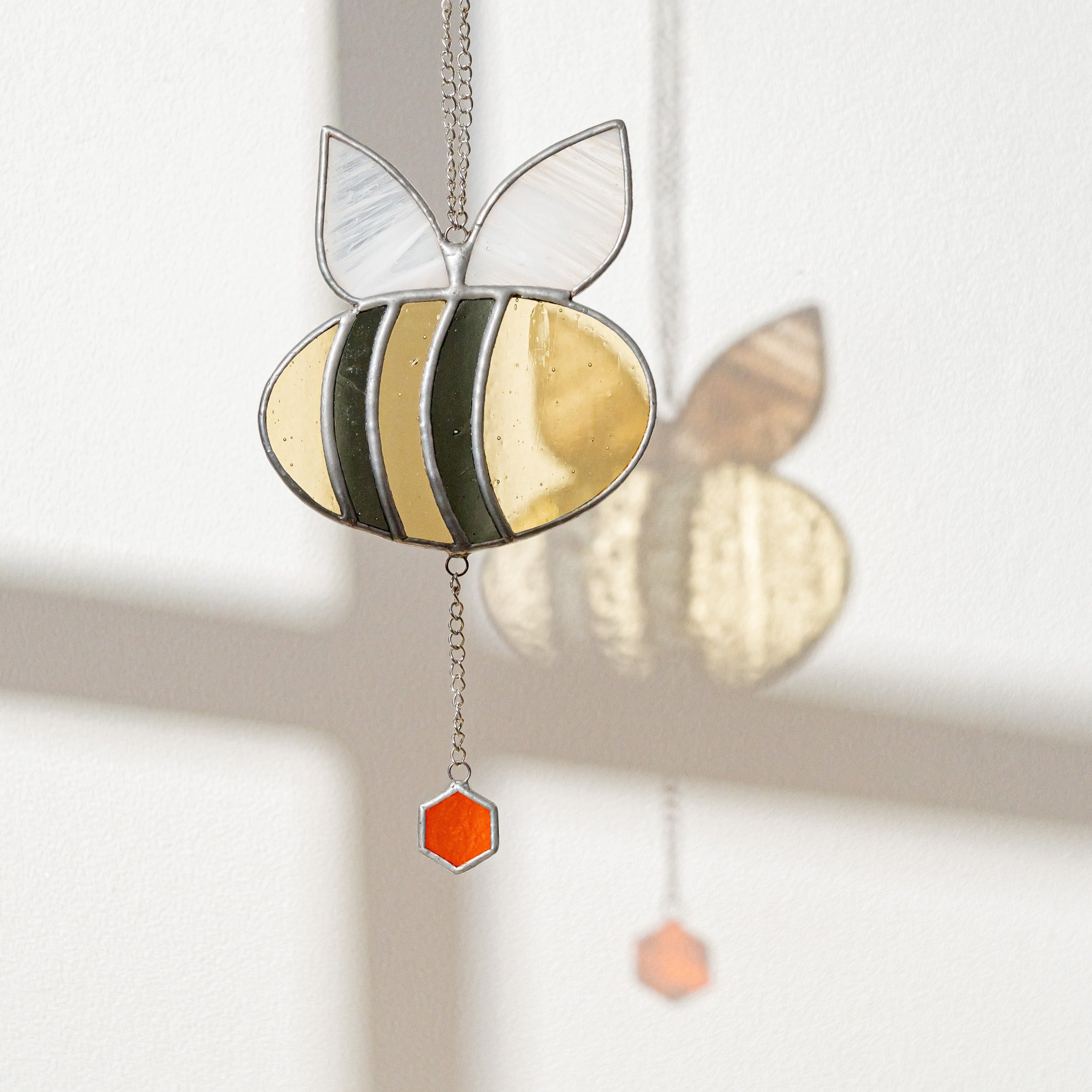 Bee Stained Glass Suncatcher, Artistic glass suncatcher F07