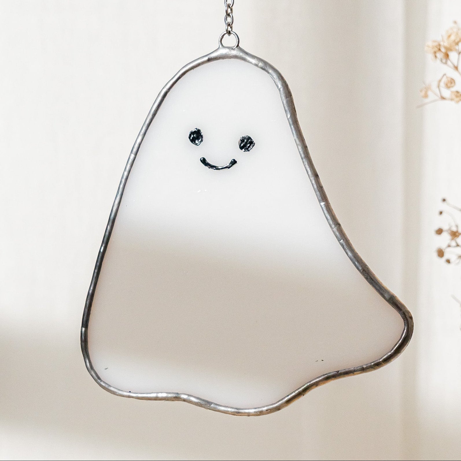 Stained Glass Ghost, spooky decor and spooky wall art F78