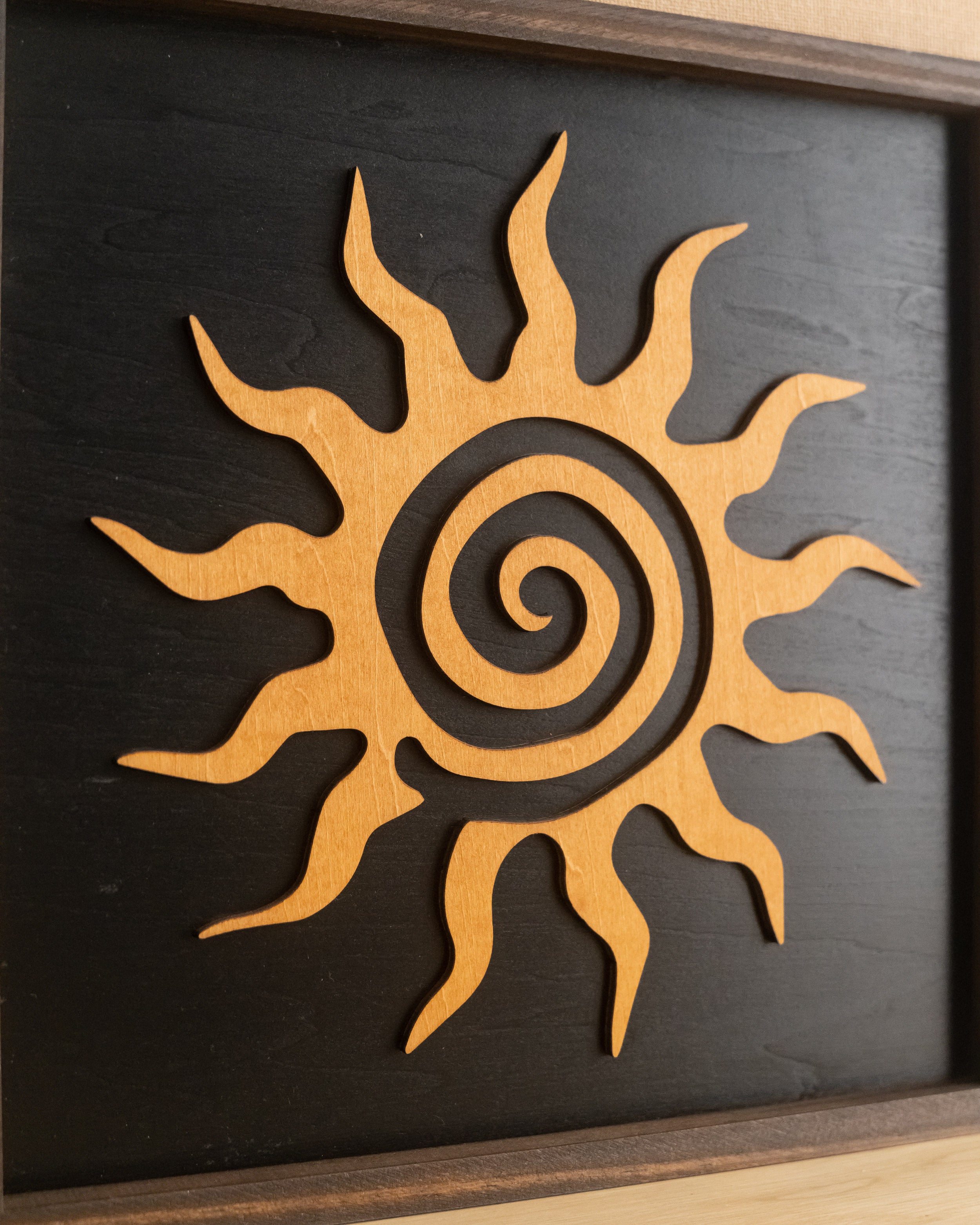 Sonne und Mond Holzwandkunst für himmlisch inspirierte Wanddekoration 