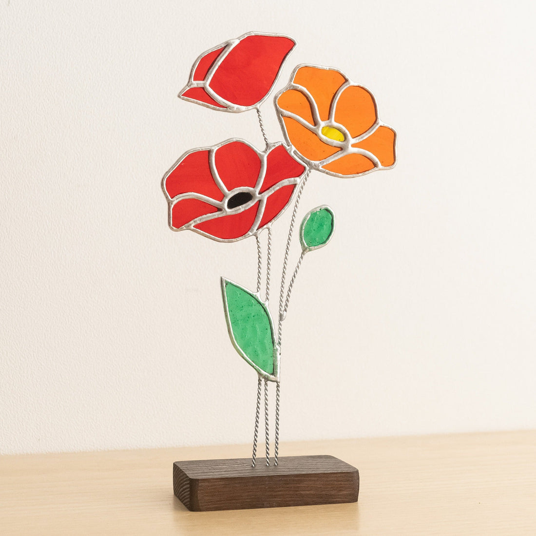 Stained Glass Flower Table Decor, Colorful floral accent Q29