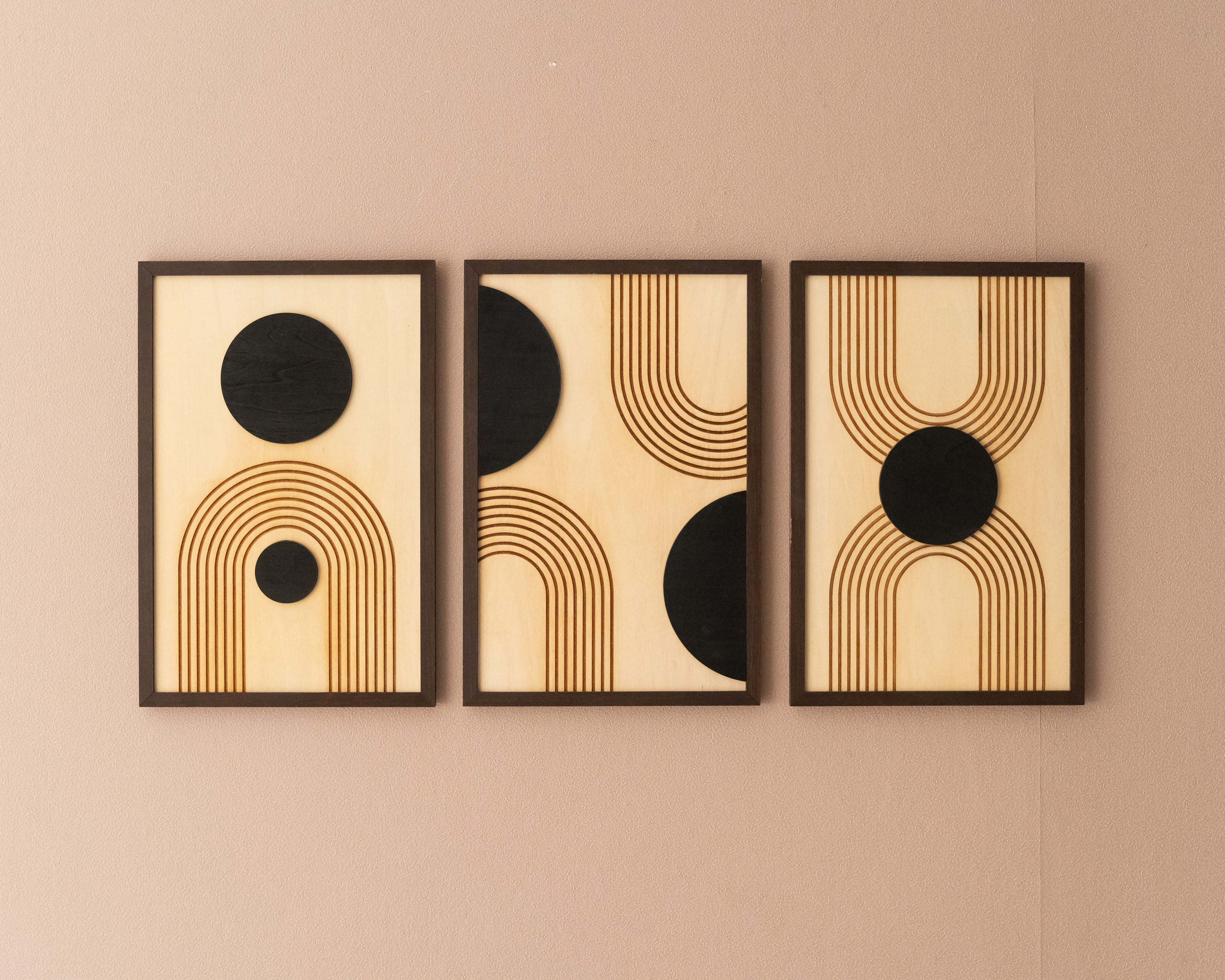 Arte de pared de madera con sol y luna para una decoración bohemia celestial 