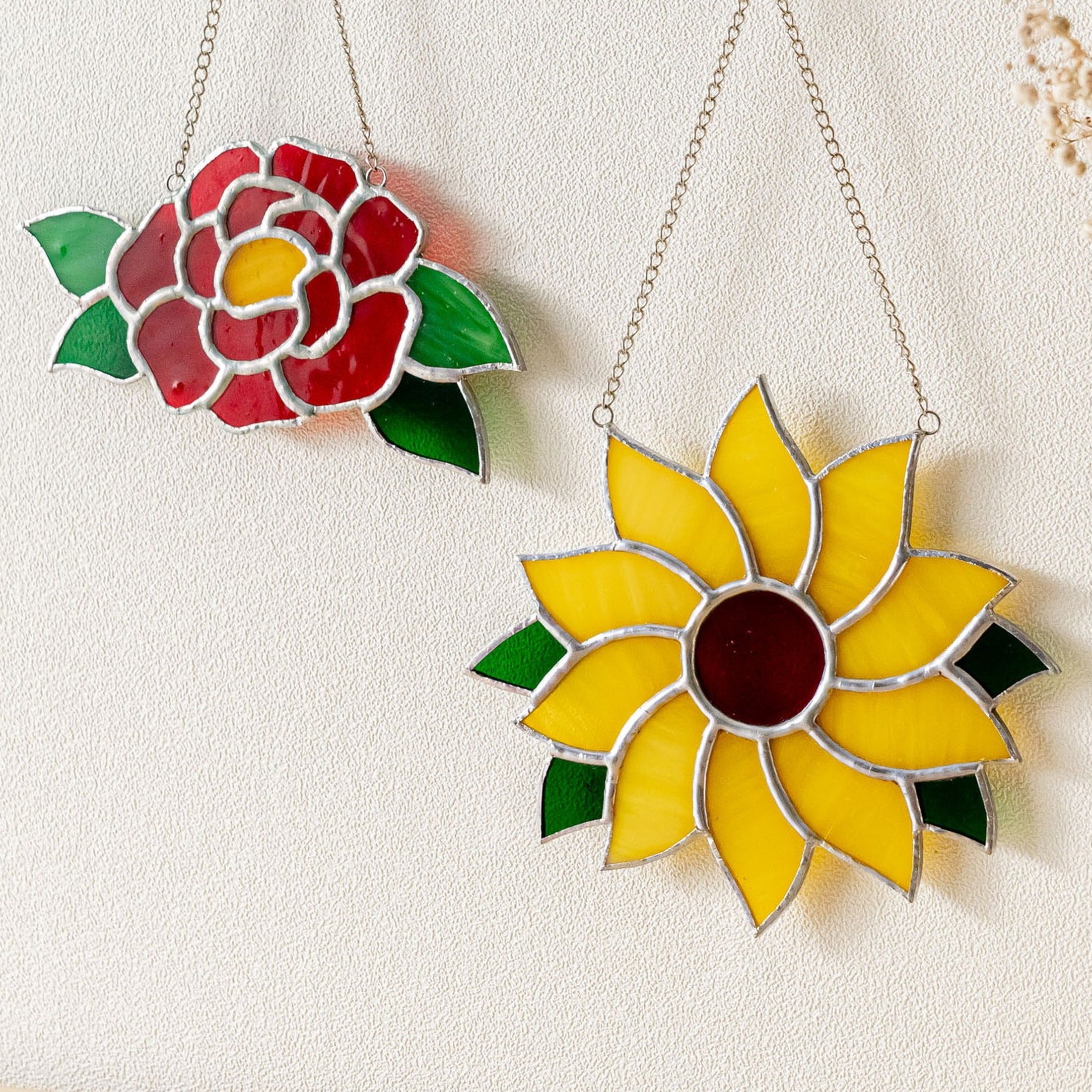 Flower Stained Glass Suncatcher and Window Arts F53
