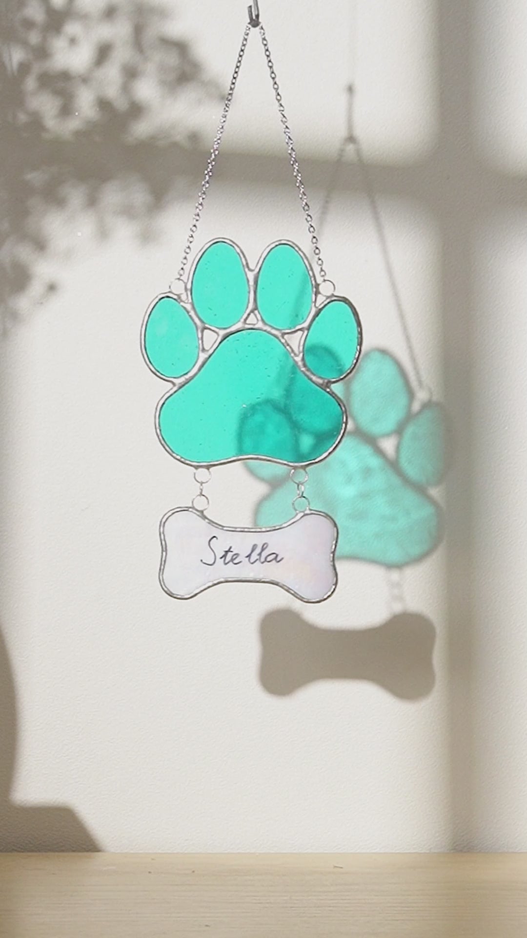 Stained Glass Pet Paw Suncatcher for Dog ornaments, glass Q19