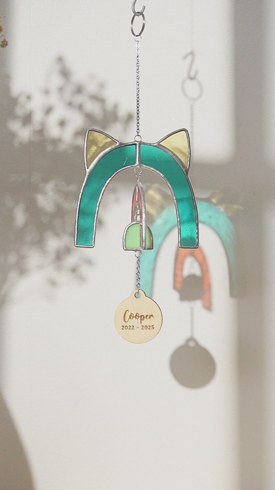 Stained Glass Pet Memorial Suncatcher for Rainbow suncatchers Q17